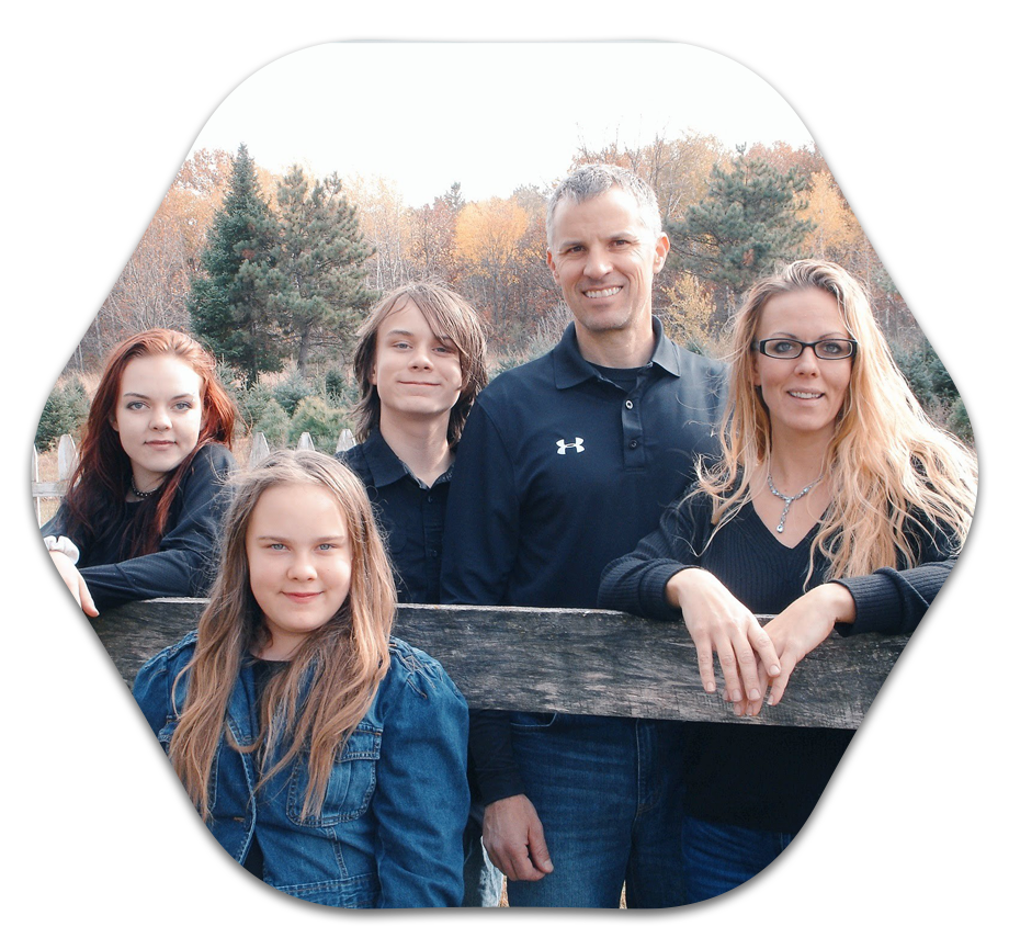 Chiropractor West Salem WI Daniel Eoriatti With Family Welcome Chiropractor West Salem WI Daniel Eoriatti With Family Welcome